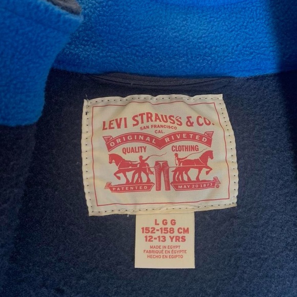 VINTAGE LEVIS sweater!!! - Picture 2 of 6